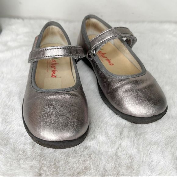 Naturino Other - Naturino Silver & Gray Mary Jane Shoes in Kid’s Size EU 24 or US 7.5